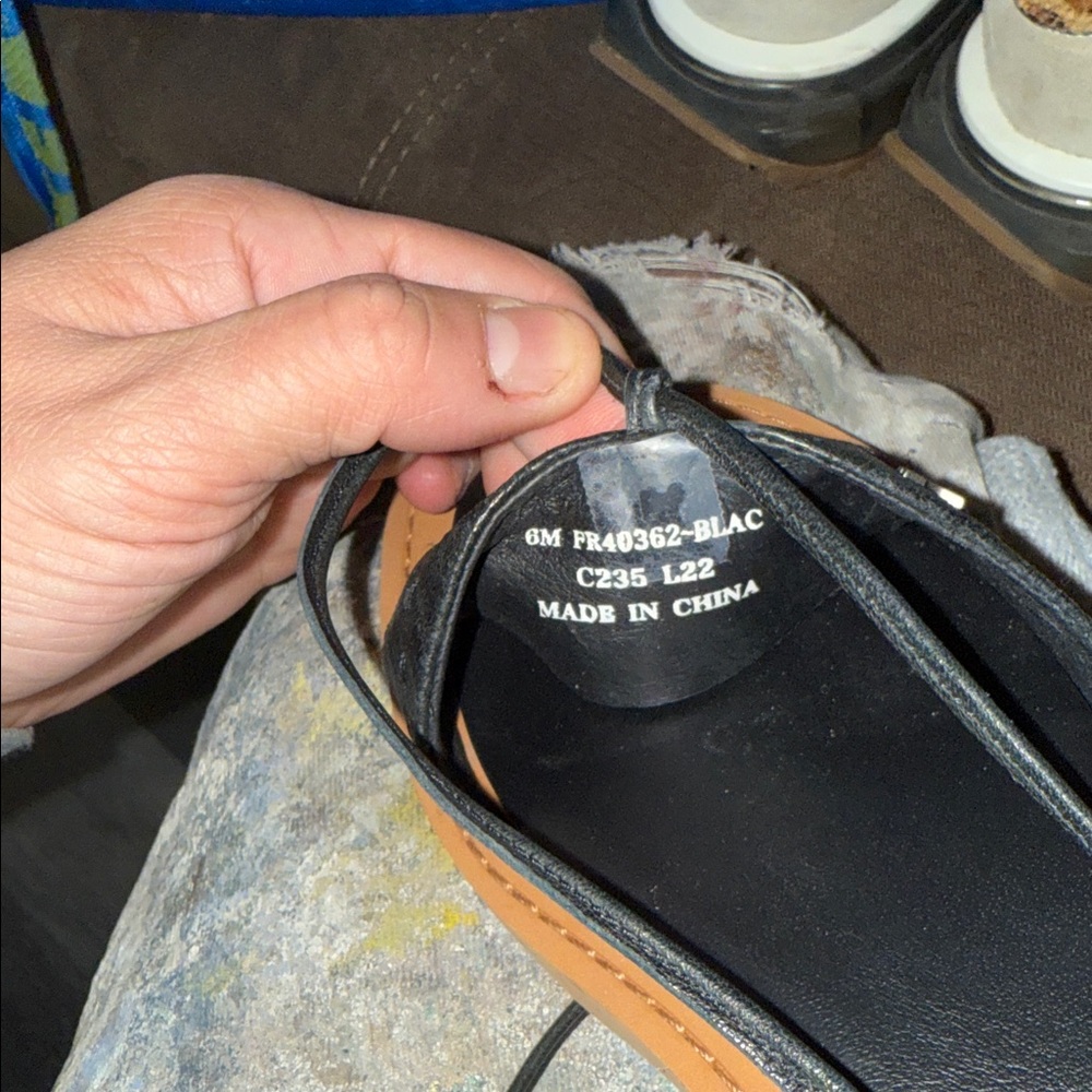 Frye Black and Tan Lace-Up Leather Sandals - Picture 4 of 4